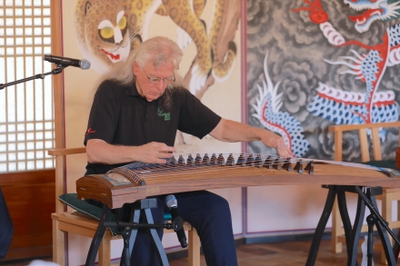 [A Morning of Jeonju] Randy Raine-Reusch and Mei Han’s World Music / 8.16 (FRI) 10:30 섬네일 파일